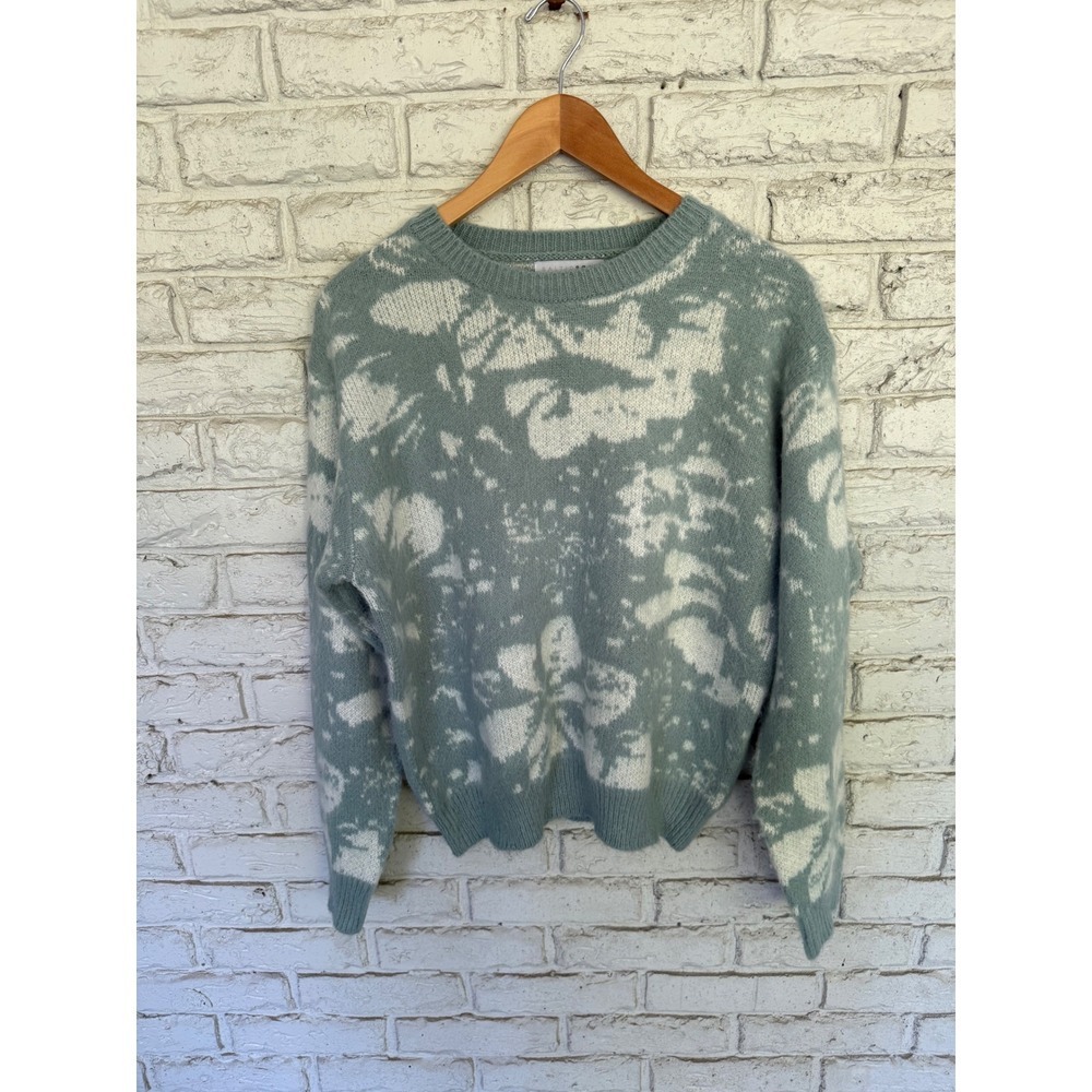 Baltic Born Sweater L‎ Blue Floral Knit Cottagecore Soft Cozy Boho Chic